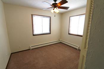 Alpine apartments bedroom